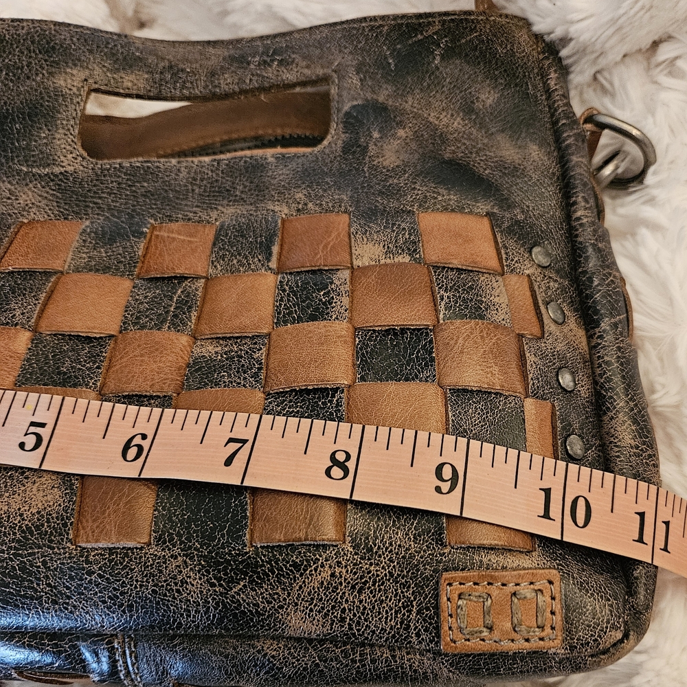 Bedstu Woven Leather Crossbody Bag - Picture 10 of 15